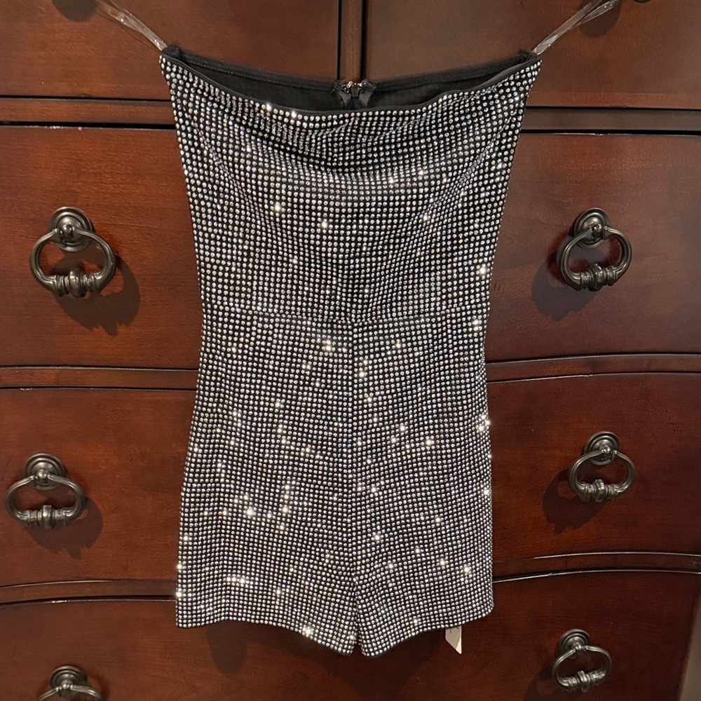 DEVON WINDSOR Black and Silver Strapless Romper